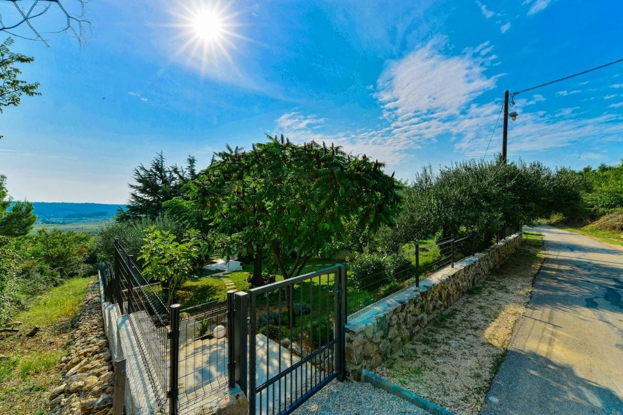 Apartment Robinson Podvrsje 외부 사진